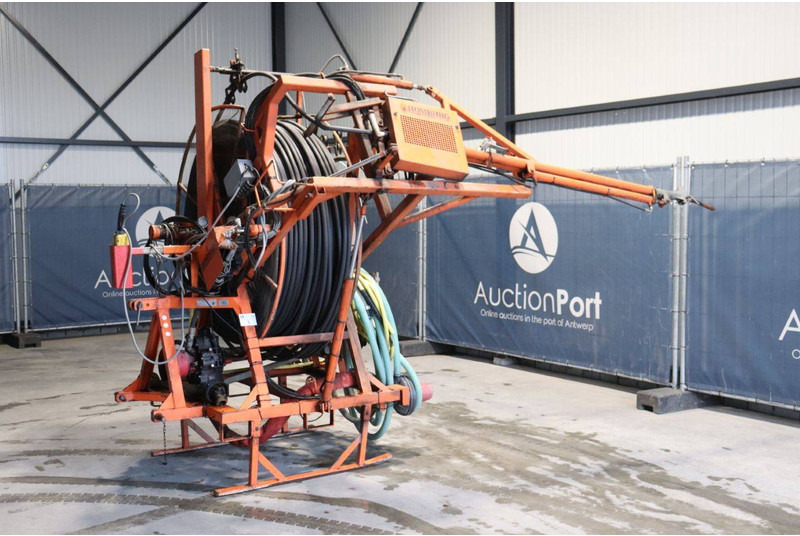 Homborg SE-M135 - Traktorburen spruta: bild 4 Homborg SE-M135 - Traktorburen spruta: bild 4