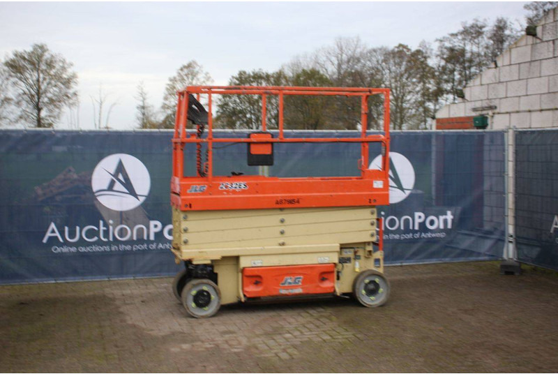JLG 2632ES - Saxlift: bild 1 JLG 2632ES - Saxlift: bild 1