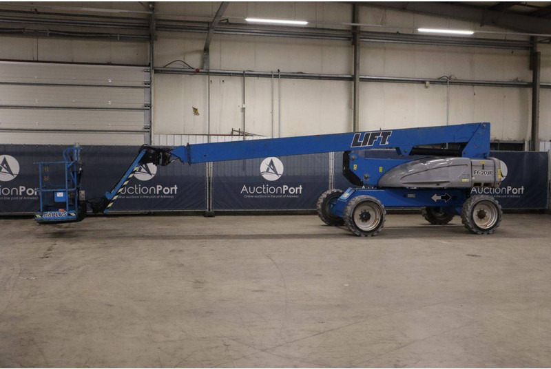 JLG E600JP - Teleskoplift: bild 1 JLG E600JP - Teleskoplift: bild 1