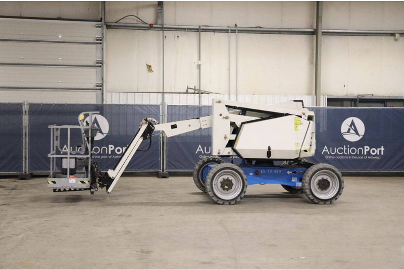 JLG H340AJ 4 WD - Bomlift: bild 1 JLG H340AJ 4 WD - Bomlift: bild 1