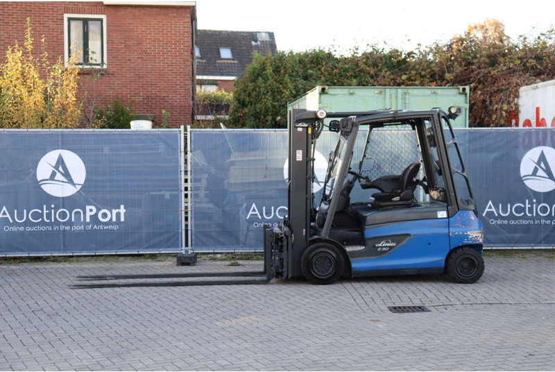 Linde E30L-01 - Eltruck: bild 1 Linde E30L-01 - Eltruck: bild 1