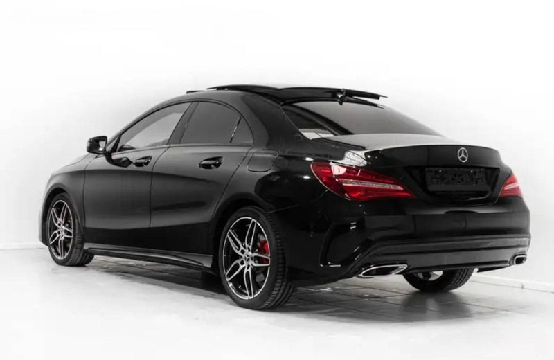 Mercedes-Benz CLA-Klasse (C117 - update) 180 Automatic - Sedan: bild 2 Mercedes-Benz CLA-Klasse (C117 - update) 180 Automatic - Sedan: bild 2