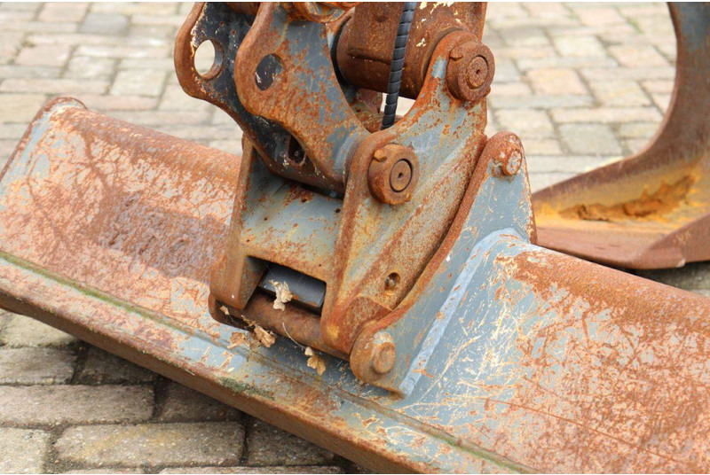 Minigrävmaskin Neuson 2404: bild 13 Minigrävmaskin Neuson 2404: bild 13