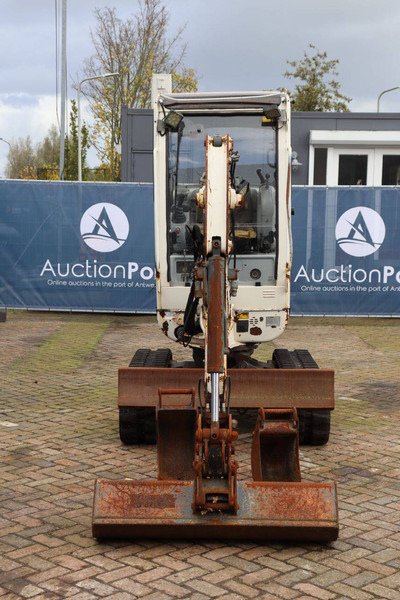 Minigrävmaskin Neuson 2404: bild 8 Minigrävmaskin Neuson 2404: bild 8