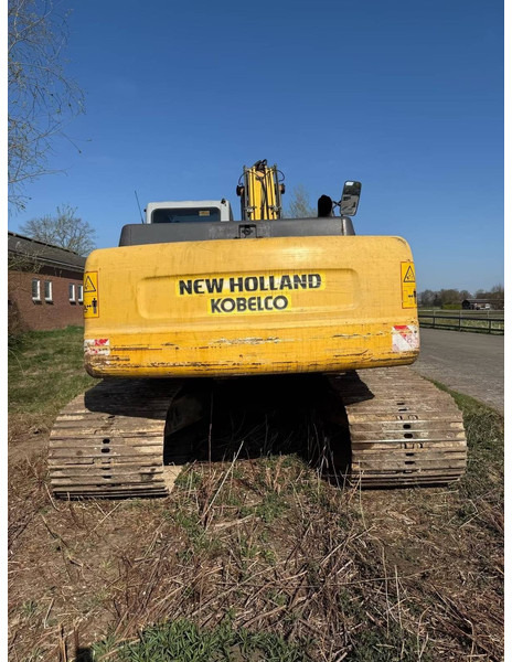 New Holland E215 - Bandgrävare: bild 3 New Holland E215 - Bandgrävare: bild 3