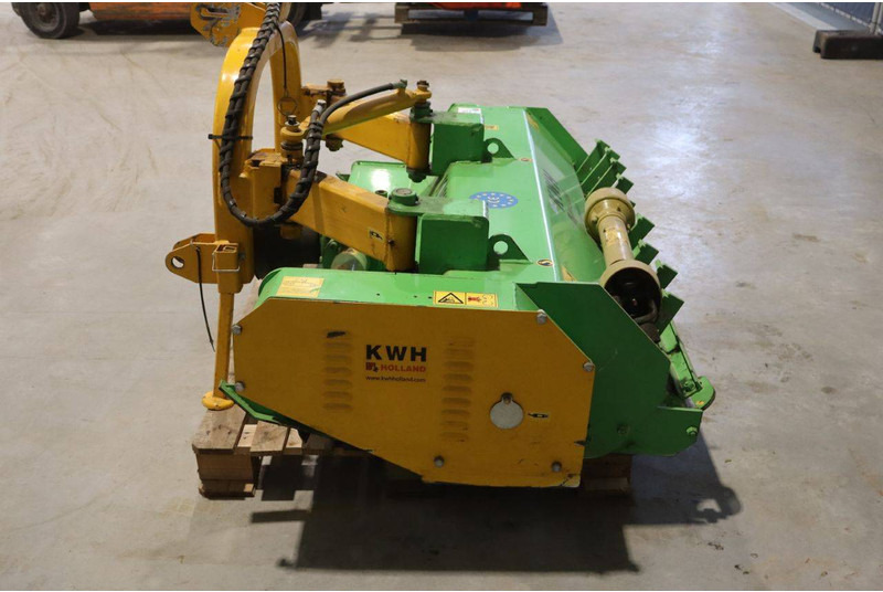 New Holland FRUTTO-07 140 - Gräsklippare: bild 4 New Holland FRUTTO-07 140 - Gräsklippare: bild 4