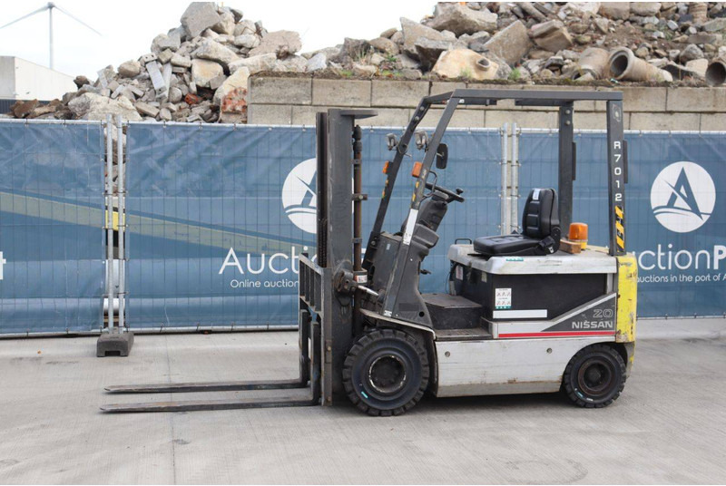 Nissan P1B2 - Eltruck: bild 1 Nissan P1B2 - Eltruck: bild 1