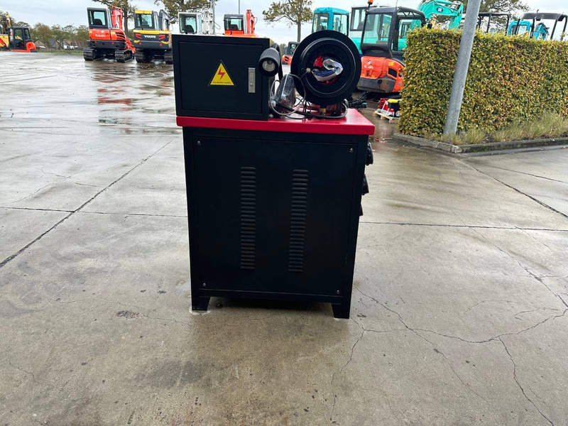 Stahlwerk SW-51 - Batteri: bild 4 Stahlwerk SW-51 - Batteri: bild 4