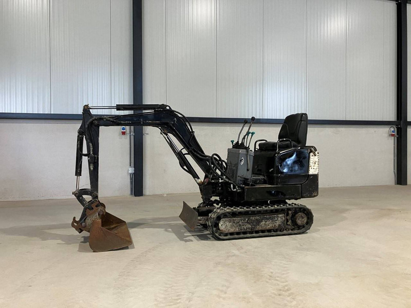 Takeuchi TB108 - Minigrävmaskin: bild 1 Takeuchi TB108 - Minigrävmaskin: bild 1