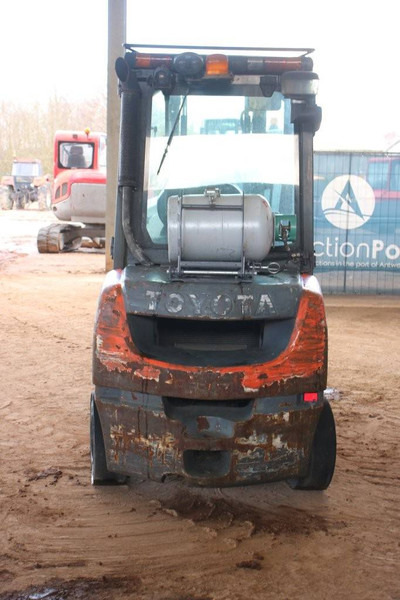 Toyota 06686GF30 - Gasoltruck: bild 4 Toyota 06686GF30 - Gasoltruck: bild 4