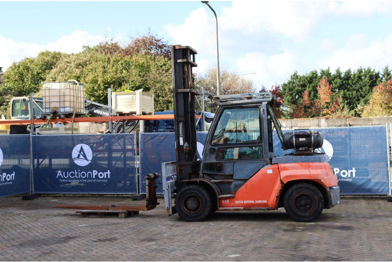 Toyota 8FG70N - Gasoltruck: bild 3 Toyota 8FG70N - Gasoltruck: bild 3