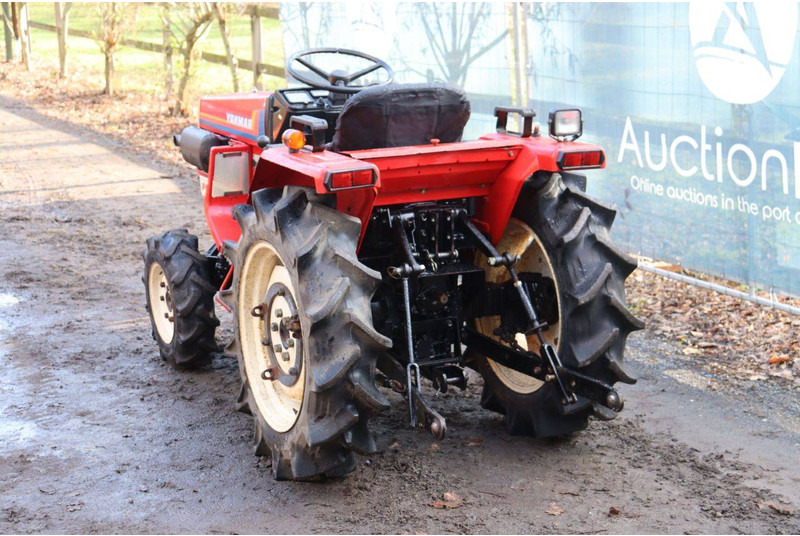 Yanmar F17D - Traktor: bild 4 Yanmar F17D - Traktor: bild 4