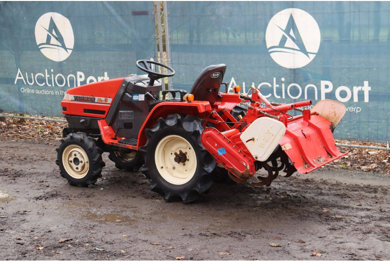 Yanmar Ke-3 - Traktor: bild 3 Yanmar Ke-3 - Traktor: bild 3