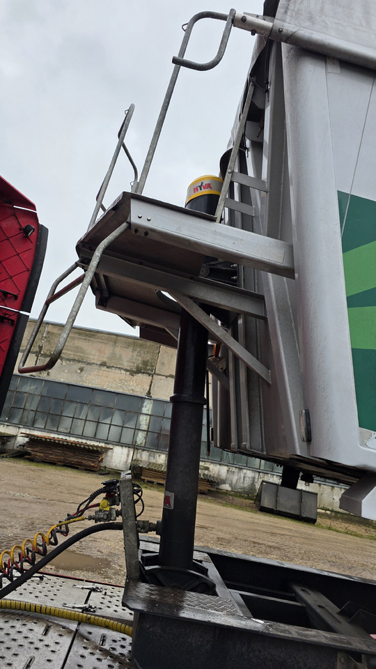 BODEX KIS 3B - Tippbil semitrailer: bild 3 BODEX KIS 3B - Tippbil semitrailer: bild 3