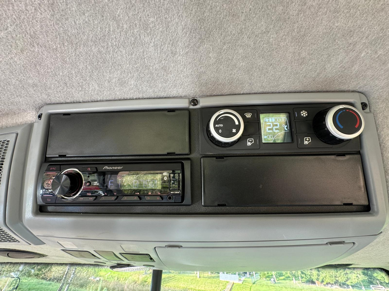 Traktor Valtra T255: bild 12