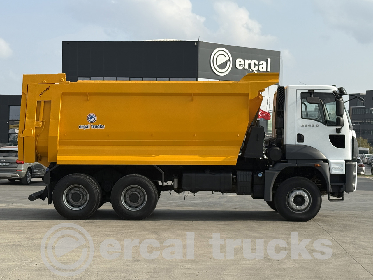 FORD 2018 CARGO 3542 D / MANUAL-AC -EURO6-6X4-HARDOX TIPPER - Tippbil lastbil: bild 4 FORD 2018 CARGO 3542 D / MANUAL-AC -EURO6-6X4-HARDOX TIPPER - Tippbil lastbil: bild 4