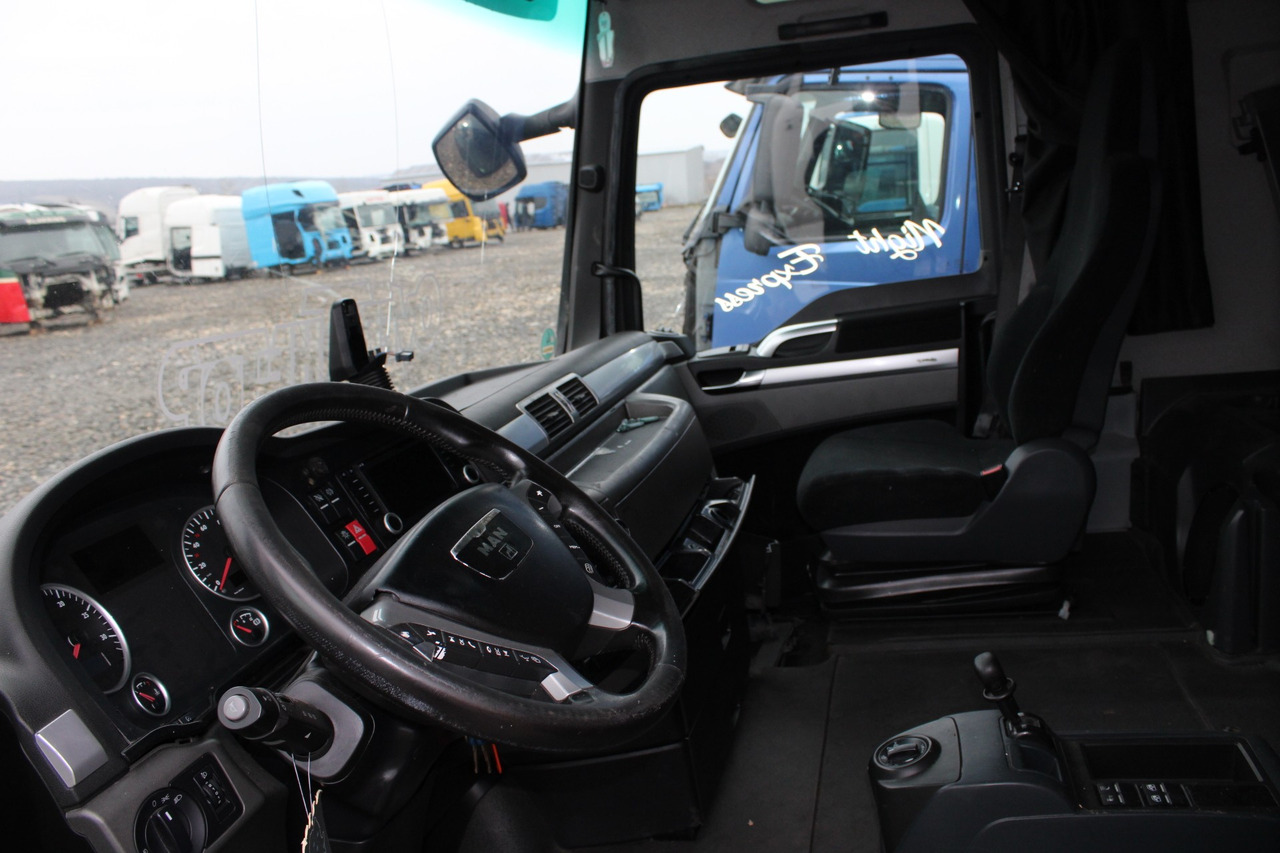 CABINA MAN TGX XXL - Hytt för Lastbil: bild 4 CABINA MAN TGX XXL - Hytt för Lastbil: bild 4