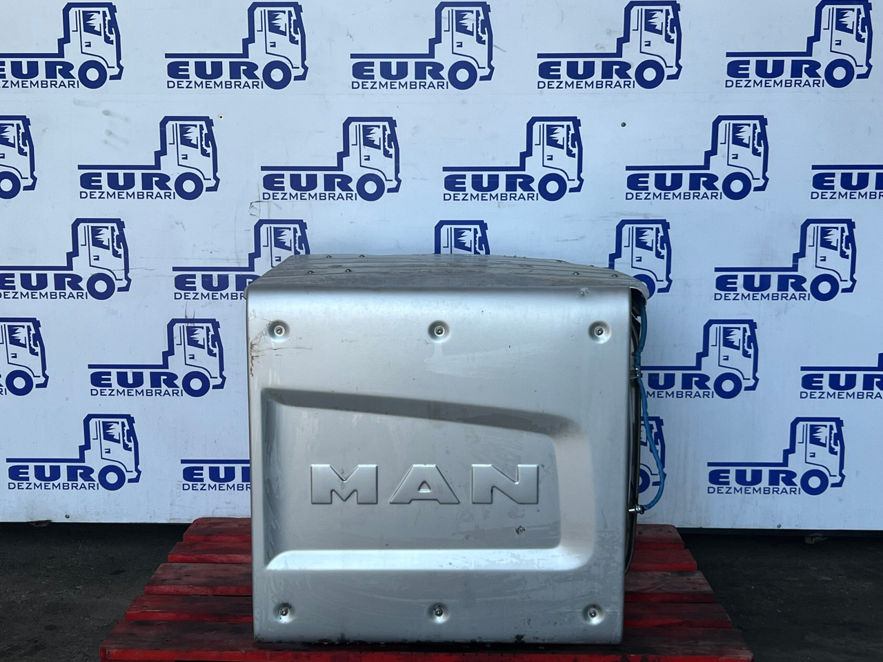 CATALIZATOR MAN TGX TG3 81.15103.6247 - Katalytisk omvandlare för Lastbil: bild 1 CATALIZATOR MAN TGX TG3 81.15103.6247 - Katalytisk omvandlare för Lastbil: bild 1