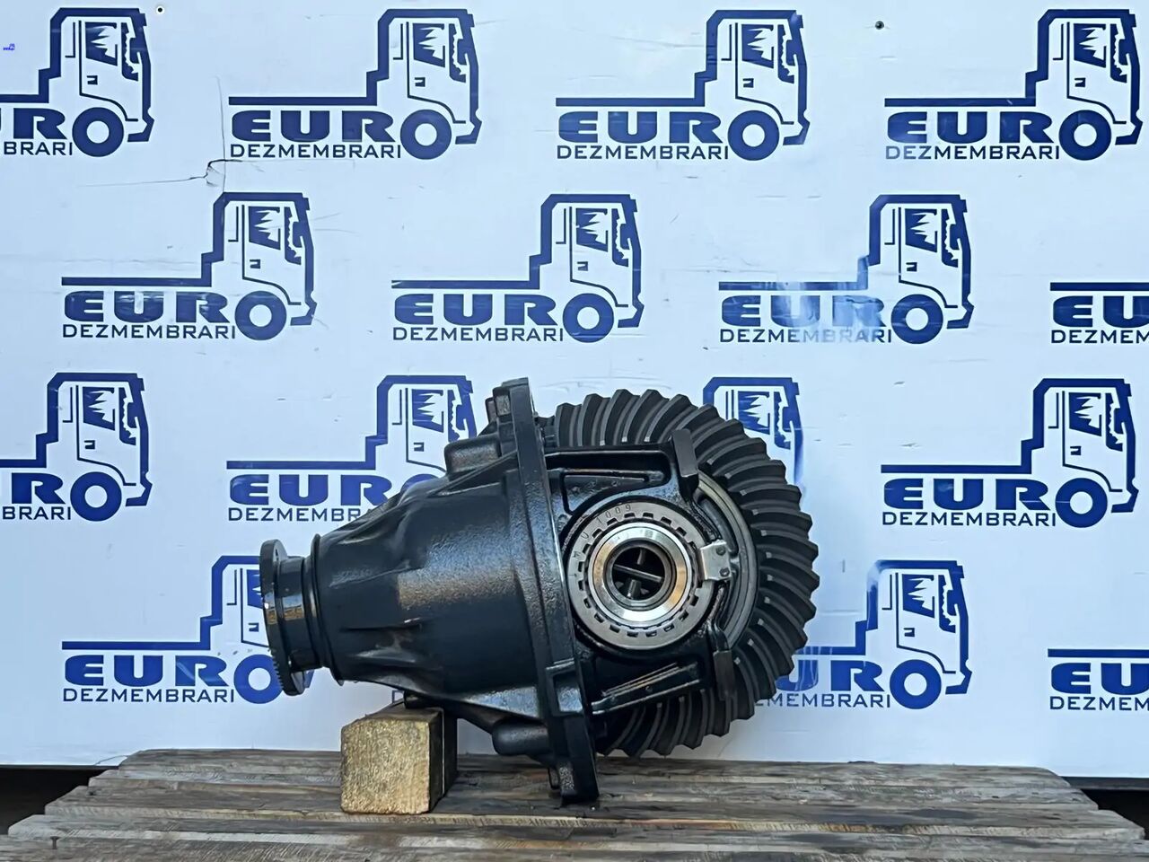 DIFERENTIAL R=37:18 R=2.06 IVECO S-WAY MS17X - Differential för Lastbil: bild 1 DIFERENTIAL R=37:18 R=2.06 IVECO S-WAY MS17X - Differential för Lastbil: bild 1