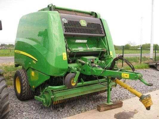 John Deere 990 - Rundbalspress: bild 1 John Deere 990 - Rundbalspress: bild 1