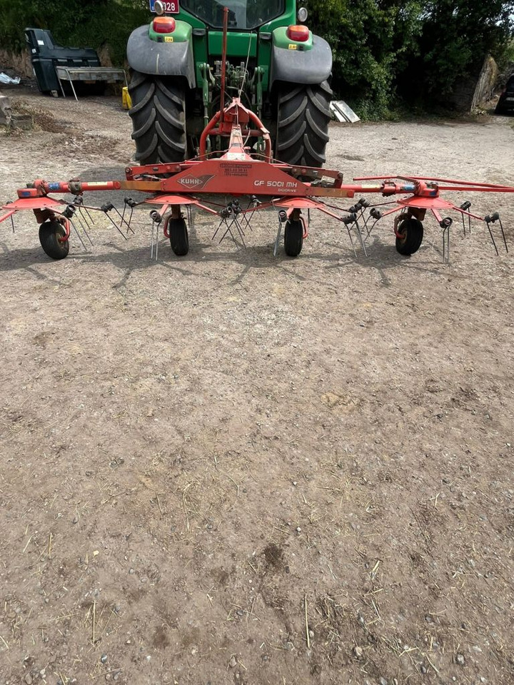 Kuhn GF5001MH - Hövändare: bild 1 Kuhn GF5001MH - Hövändare: bild 1