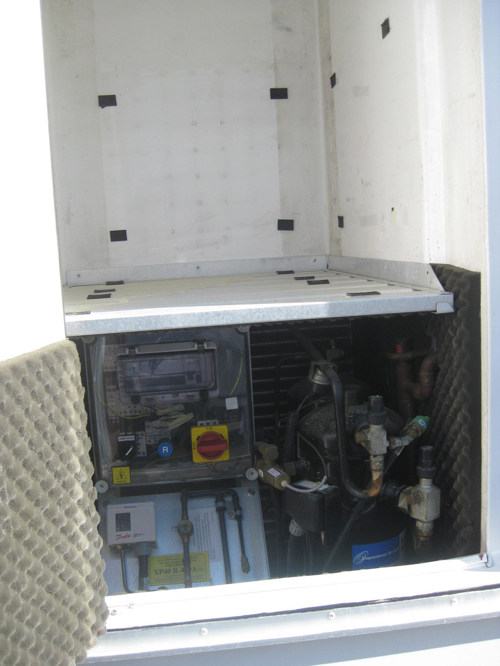 Camión heladero 3500kg MERCEDES SPRINTER - Kylbil: bild 5 Camión heladero 3500kg MERCEDES SPRINTER - Kylbil: bild 5