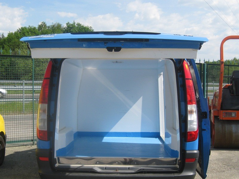 FURGONETA FRIGORIFICA MERCEDES VITO111 CDI - Kylbil: bild 5 FURGONETA FRIGORIFICA MERCEDES VITO111 CDI - Kylbil: bild 5