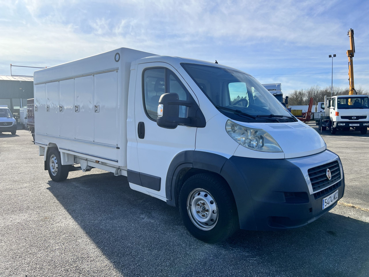 FUROGON  HELADERO CON PLACAS MERCEDES Y IVECO - Kylbil: bild 3 FUROGON  HELADERO CON PLACAS MERCEDES Y IVECO - Kylbil: bild 3