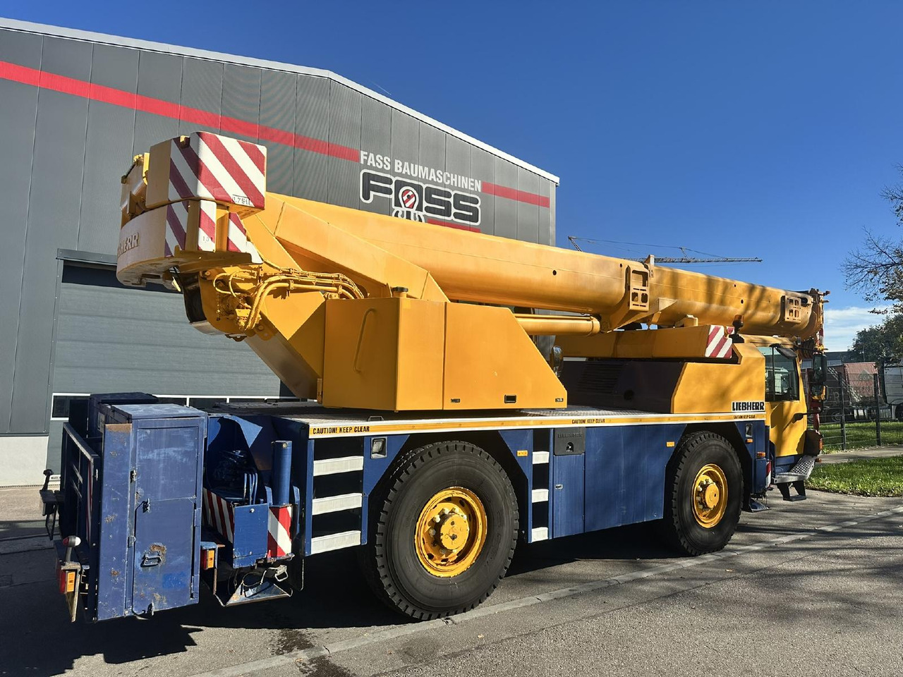 Liebherr LTM 1040-2.1 (06 - 051 510) - Mobilkran: bild 3 Liebherr LTM 1040-2.1 (06 - 051 510) - Mobilkran: bild 3