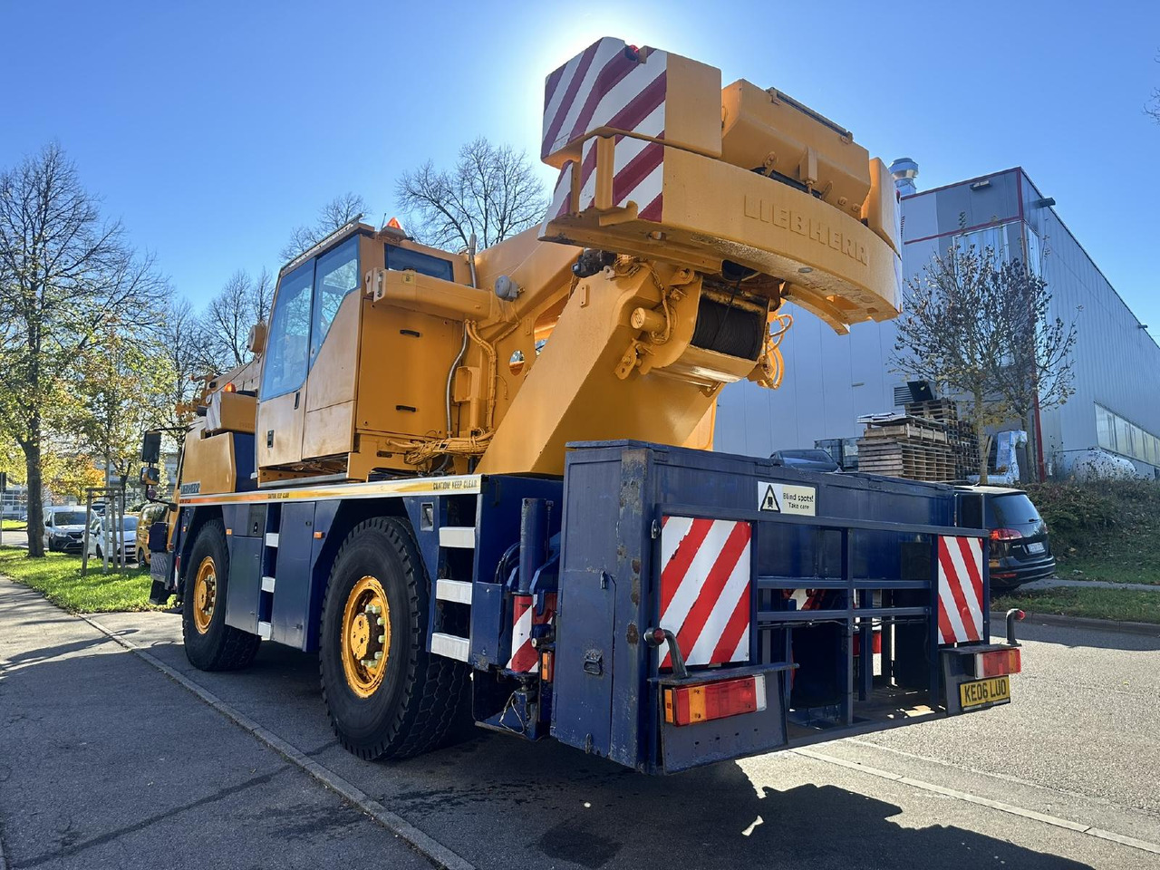 Liebherr LTM 1040-2.1 (06 - 051 510) - Mobilkran: bild 4 Liebherr LTM 1040-2.1 (06 - 051 510) - Mobilkran: bild 4