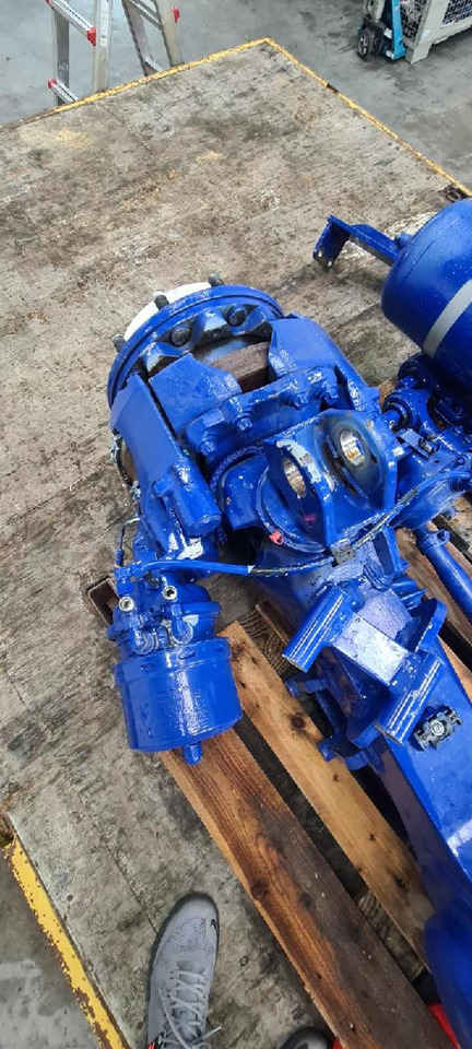 Liebherr Zubehör = LTM 1030-2.1 / diverse Teile und Komponenten - Reservdelar för Byggmaskiner: bild 5 Liebherr Zubehör = LTM 1030-2.1 / diverse Teile und Komponenten - Reservdelar för Byggmaskiner: bild 5