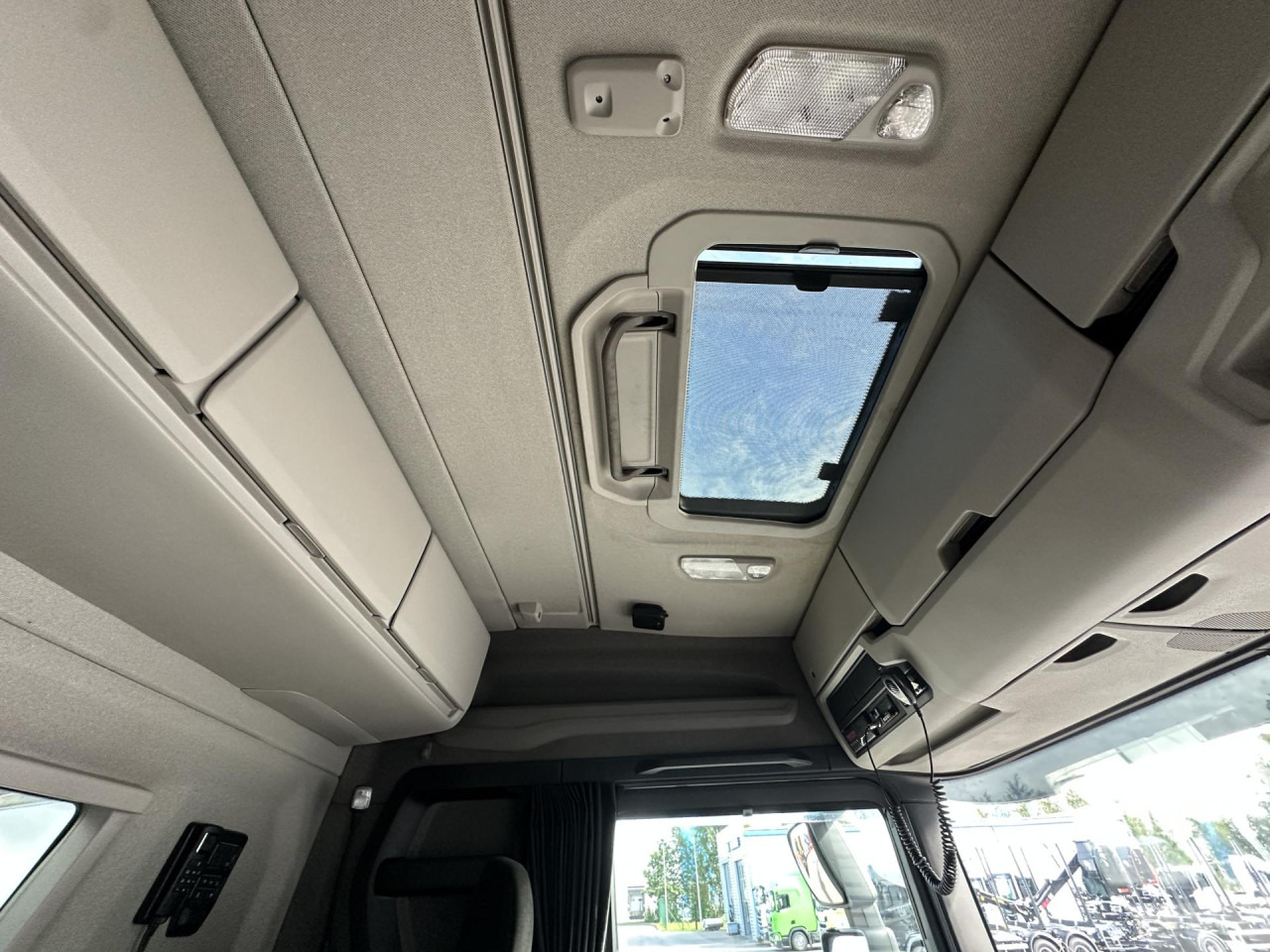 SCANIA R 450 B6x4HA - Containerbil/ Växelflak lastbil: bild 3 SCANIA R 450 B6x4HA - Containerbil/ Växelflak lastbil: bild 3