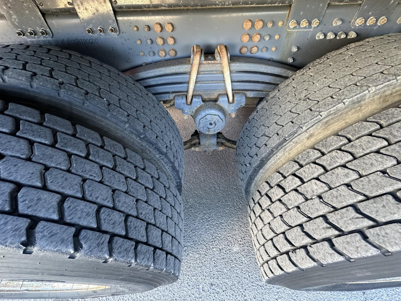 SCANIA R 500 B6x4HZ - Chassi lastbil: bild 3 SCANIA R 500 B6x4HZ - Chassi lastbil: bild 3