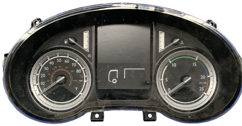 DAF XF 106 - Instrumentbräda: bild 1 DAF XF 106 - Instrumentbräda: bild 1