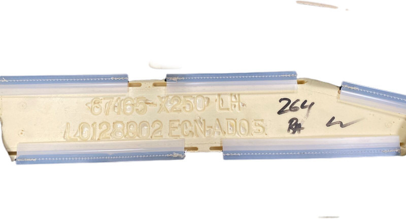 Jaguar XF 250 - Dörr och reservdelar: bild 4 Jaguar XF 250 - Dörr och reservdelar: bild 4