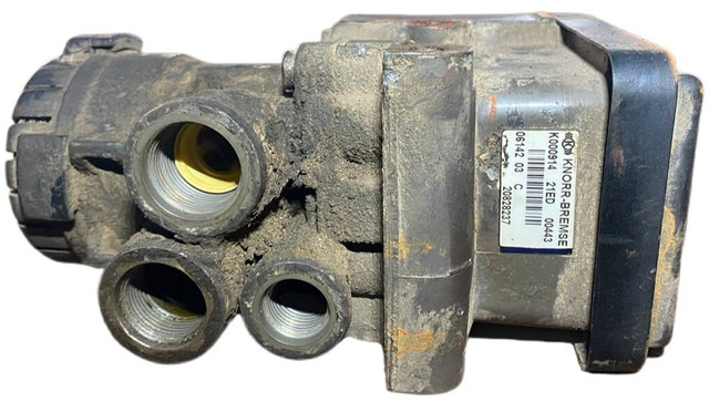 KNORR-BREMSE - Bromsdelar: bild 3 KNORR-BREMSE - Bromsdelar: bild 3