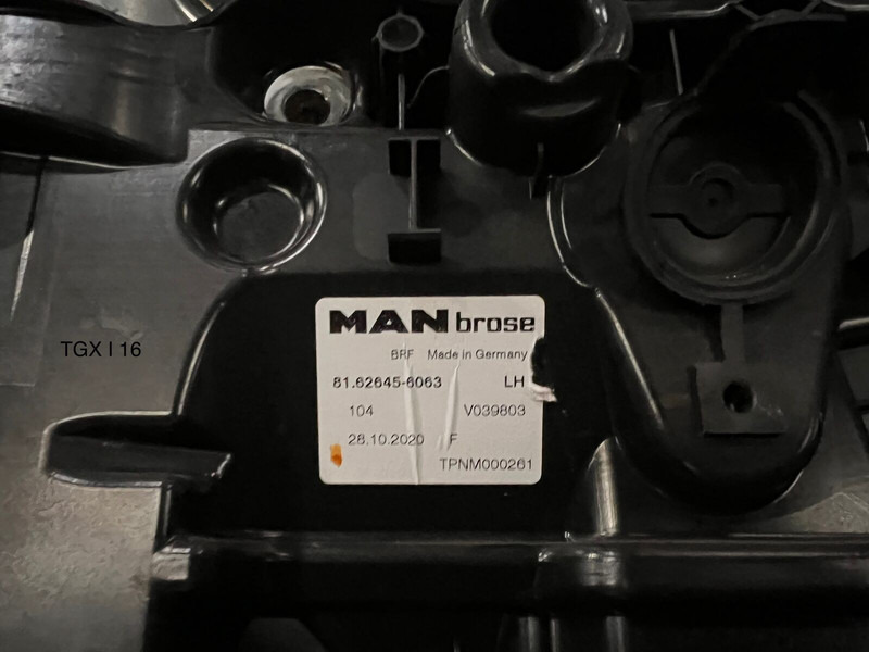 MAN - Fönsterhiss: bild 3 MAN - Fönsterhiss: bild 3