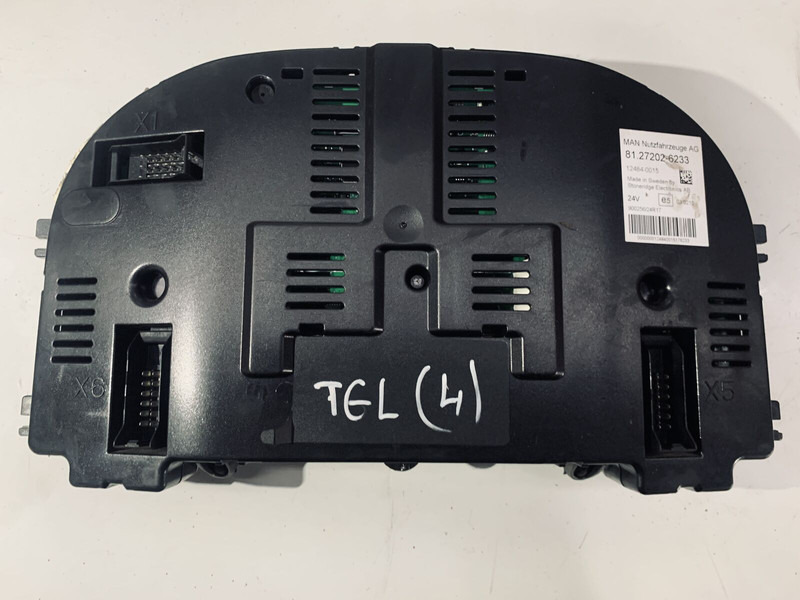 MAN TGL - Instrumentbräda: bild 2 MAN TGL - Instrumentbräda: bild 2