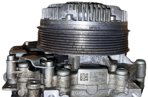 Mercedes-Benz MP5 - Kylvätskepump: bild 2 Mercedes-Benz MP5 - Kylvätskepump: bild 2
