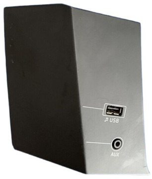 Volvo 82402648 AUX USB - Instrumentbräda: bild 1 Volvo 82402648 AUX USB - Instrumentbräda: bild 1