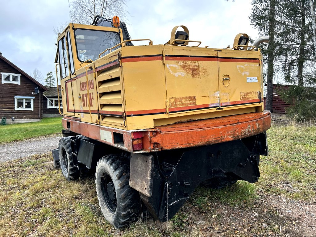 Åkerman H7 Mc - Grävmaskin på däck: bild 4 Åkerman H7 Mc - Grävmaskin på däck: bild 4