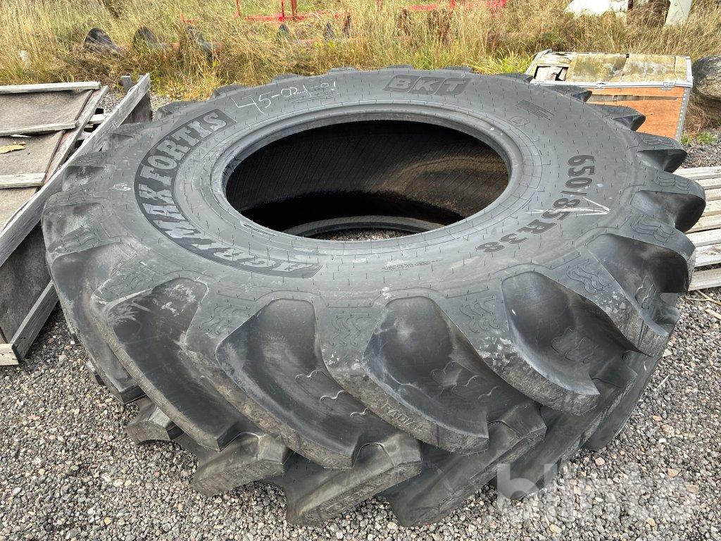 BKT Agrimax Fortis - Däck för Lantbruksmaskiner: bild 1 BKT Agrimax Fortis - Däck för Lantbruksmaskiner: bild 1