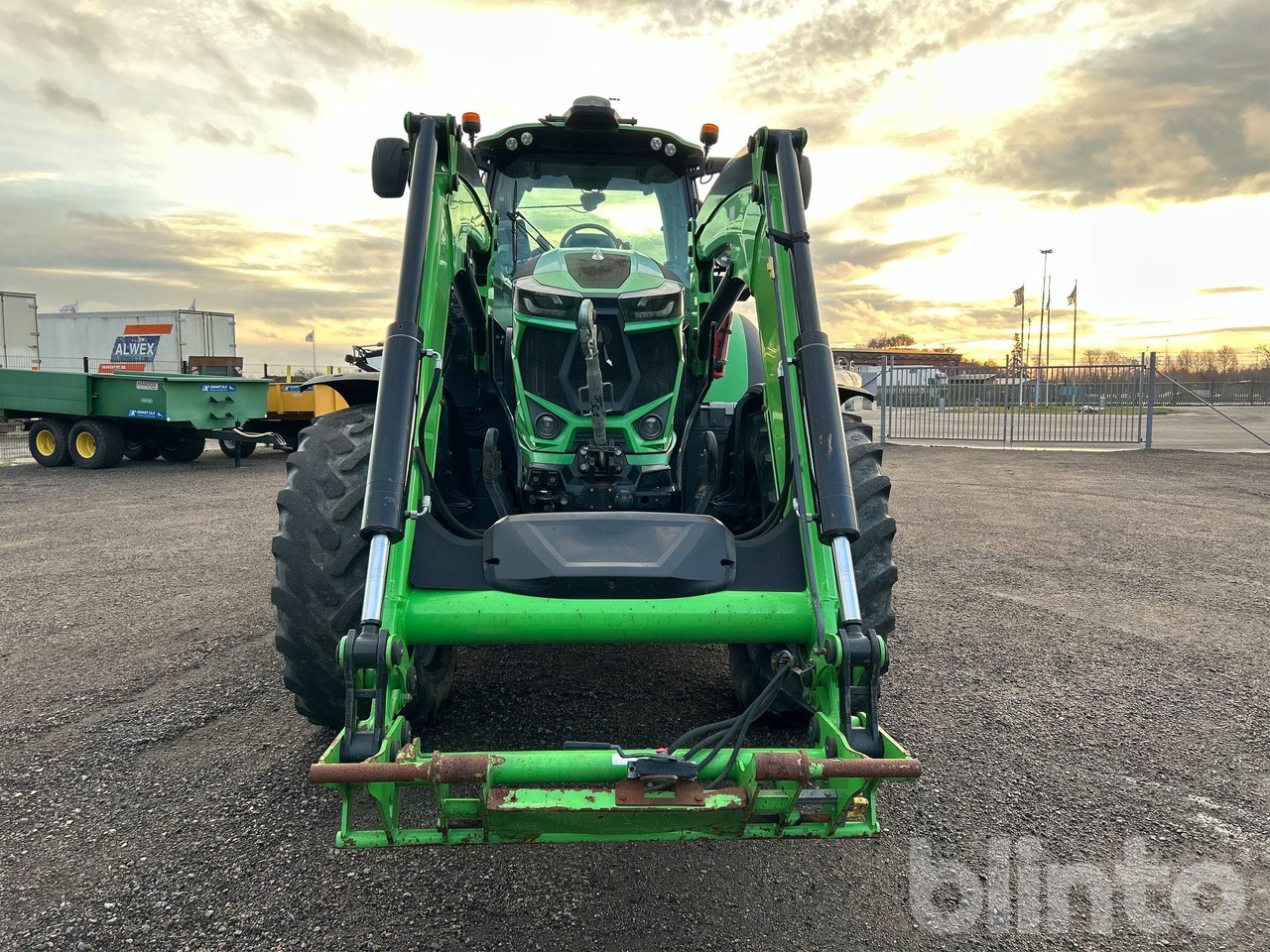 DEUTZ-FAHR - Traktor: bild 3 DEUTZ-FAHR - Traktor: bild 3