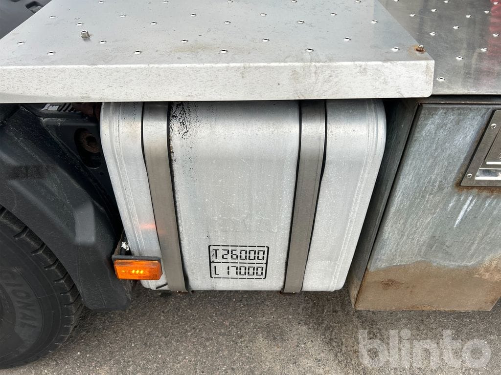 Dragbil VOLVO FH500 6x2: bild 27