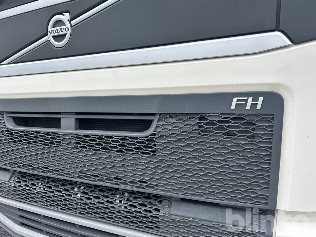 Dragbil VOLVO FH500 6x2: bild 15