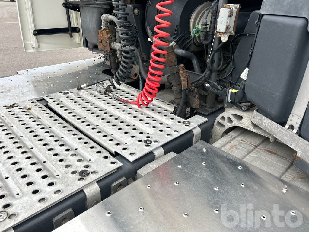 Dragbil VOLVO FH500 6x2: bild 28