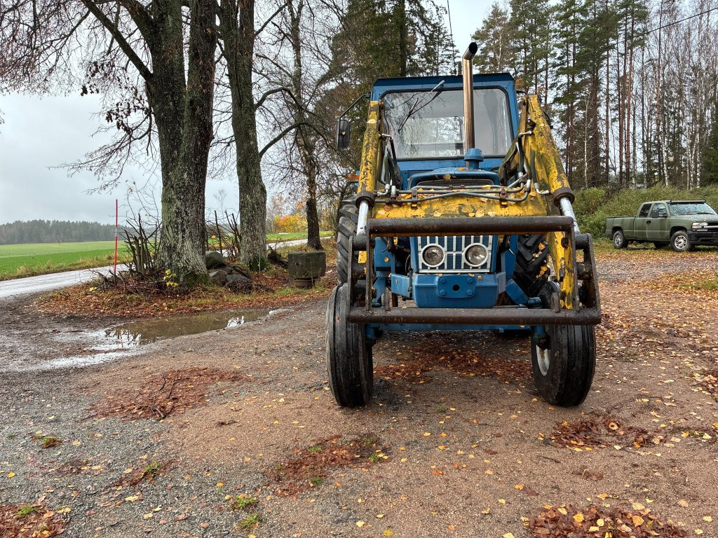 FORD 5000 - Traktor: bild 2 FORD 5000 - Traktor: bild 2