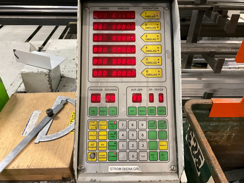 Göteneds K25-30 - Metallbearbetningsmaskin: bild 3 Göteneds K25-30 - Metallbearbetningsmaskin: bild 3