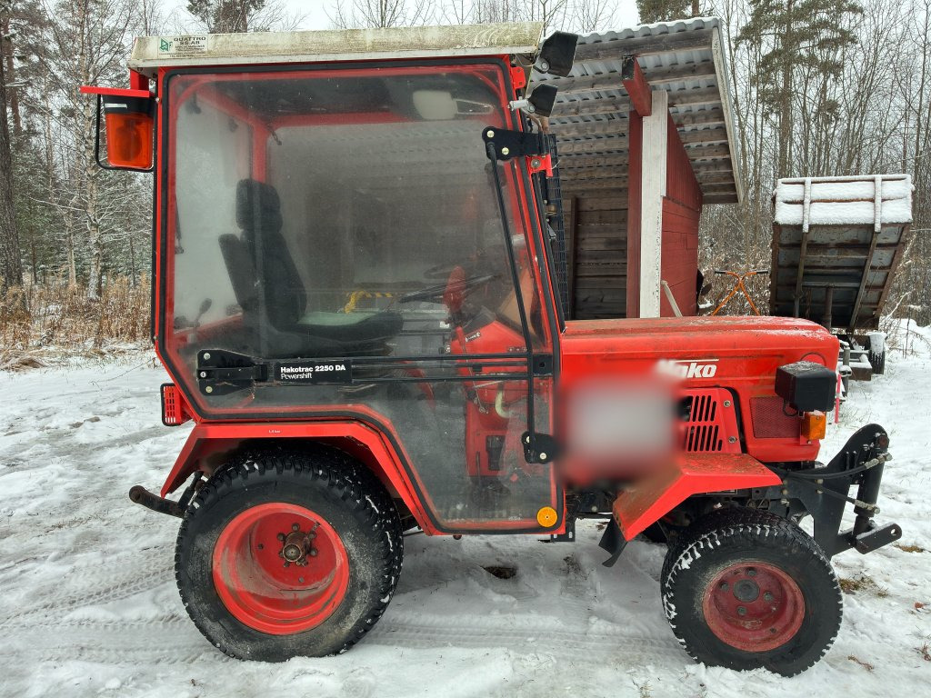 HAKOTRAC 2250 DA - Minitraktor: bild 4 HAKOTRAC 2250 DA - Minitraktor: bild 4