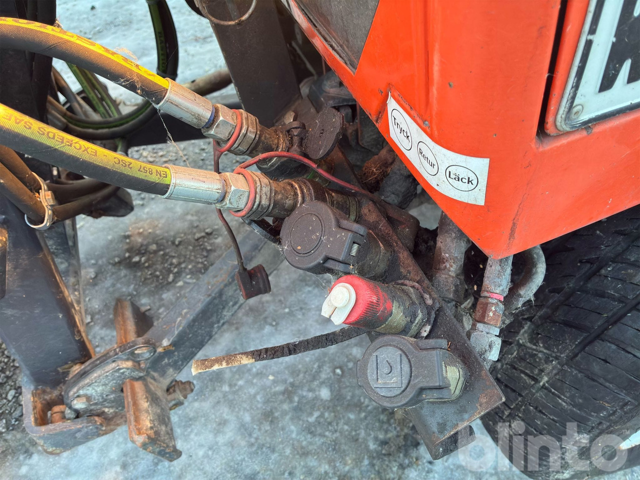Kommunaltraktor HOLDER C-TRAC 2.42: bild 35 Kommunaltraktor HOLDER C-TRAC 2.42: bild 35
